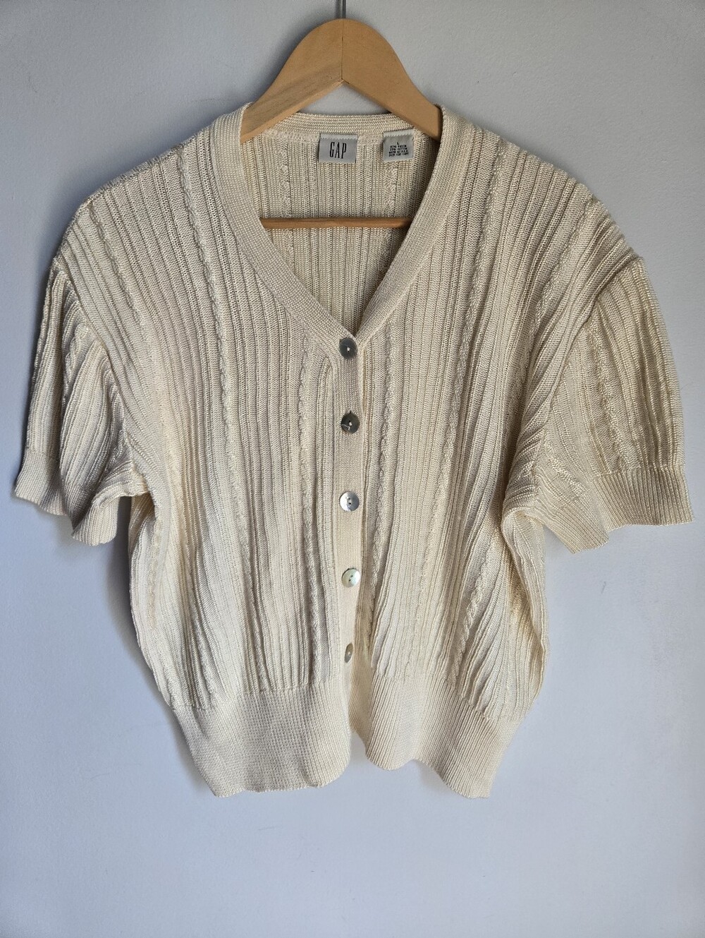 Vintage GAP Cream Short-Sleeve Cable Knit Button Cardigan